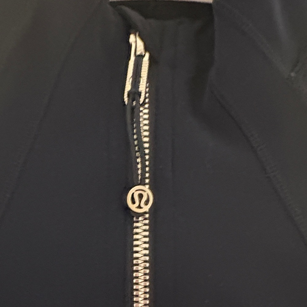 Lululemon Define Cropped Jacket Plus Matching Nav… - image 3